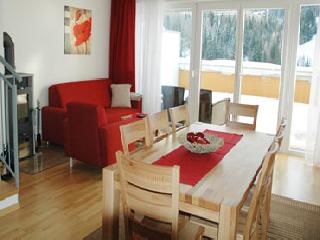 EXCLUSIVE PÁLYASZÁLLÁS NASSFELD - AKCIÓ! - KEDVELT pályaszállás apartmanok Nassfeld síközpont felső részén, az olasz hágónál.
-15% ELŐFOGLALÁSI KEDVEZMÉNY 2026. október 31-ig beérkező foglalásokra.

Exclusive, új pályaszállás apartmanok Nassfeld/ Sonnenalpe síterületen. A legközelebbi sífelvonó mindössze 300 m, a házig lehet sílécen csúszni!
Az egyik legkeresettebb pályaszállás Ausztriában. Egészen nagy lakások is foglalhatóak, akár 12+2 főig!